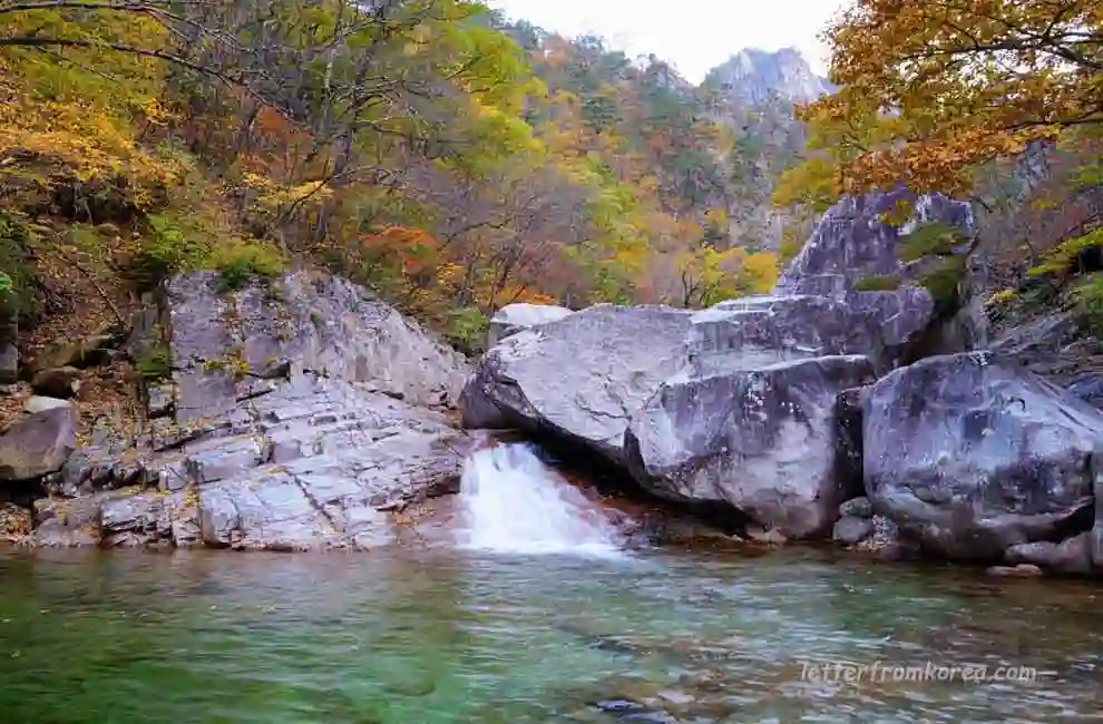 Seoraksan Cheonbuldong