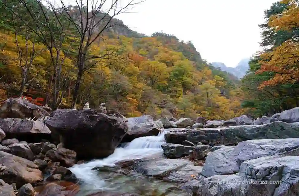 Seoraksan Cheonbuldong