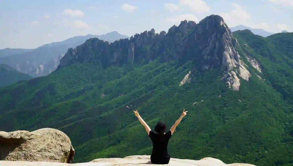 hiking up to Ulsanbawi Rock