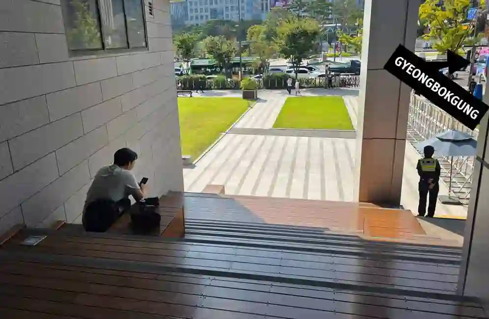 Korea Museum of History 3rd Floor Cafe: A Place to Relax Even If You Don't Drink Coffee